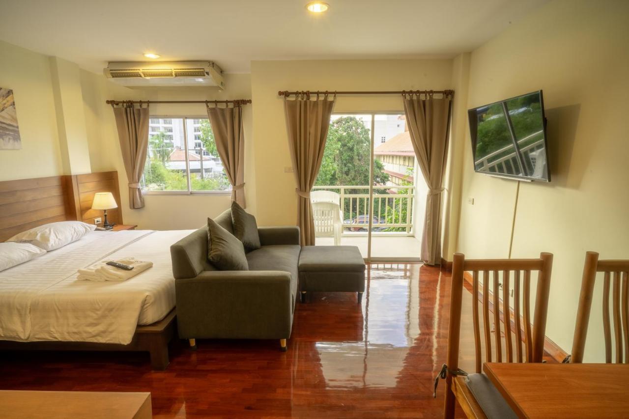 Baan Chuan Chom Pattaya Exterior foto