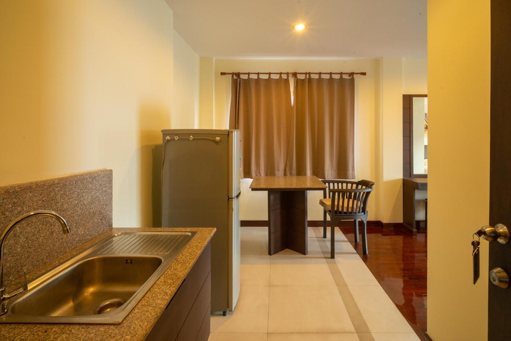 Baan Chuan Chom Pattaya Exterior foto